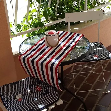 Apartman Cosy Gitta Mlini